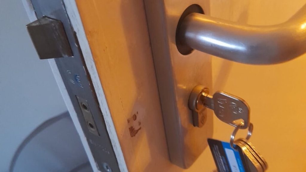 Front Door and Bedroom Lock Change: Managed Key Replacement at a Residential Property in Stoke Newington - image-03.jpeg