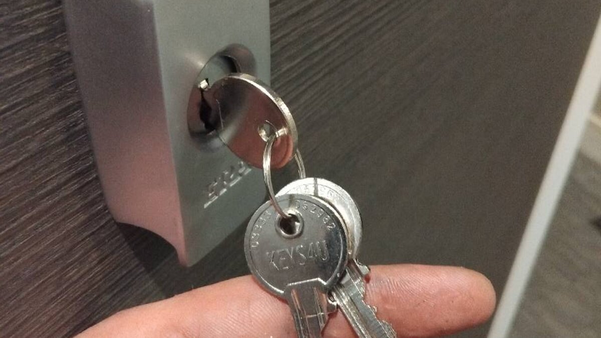 Emergency Lockout: Gaining Entry and Replacing a Lock at a Residential Flat in Edgware - image-04.jpeg