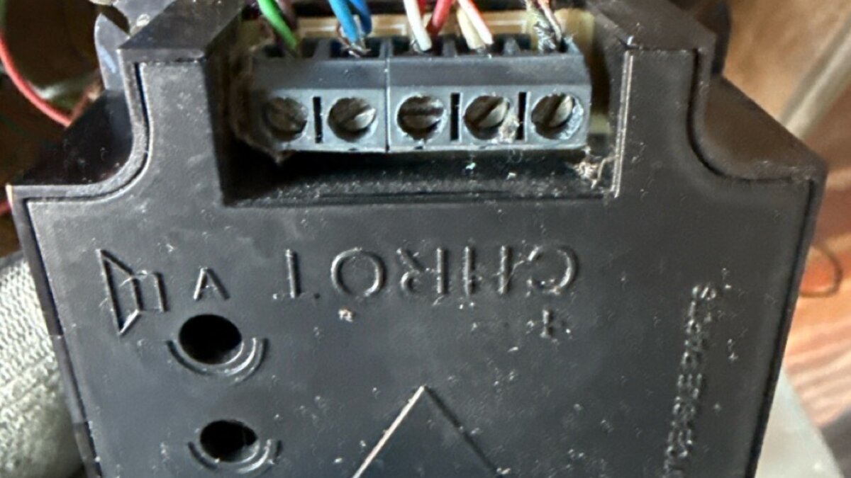Intercom System and Door Closer Assessment: Diagnosing End-of-Life Access Control Equipment at a Residential Block in Peterborough - image-06.jpeg