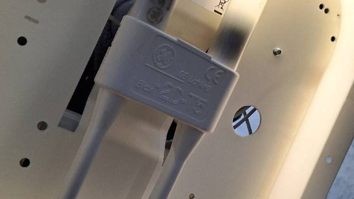 Bulkhead Light Installation: Rapid Supply and Fit at a Commercial Property in Kings Cross - image-07.jpeg