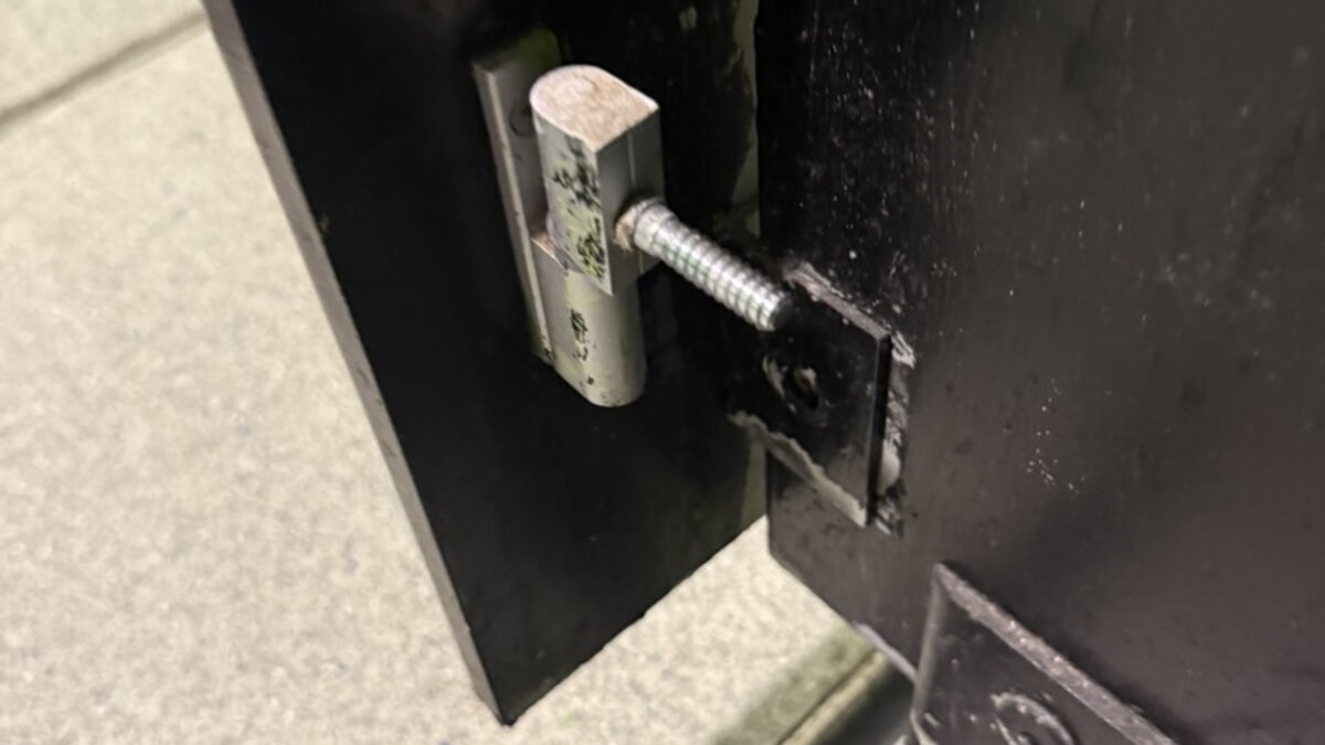 Multi-Trade Reactive Repairs: Clearing an 11-Item Maintenance Backlog at a Commercial Entertainment Venue in Brent Cross - image-07.jpeg