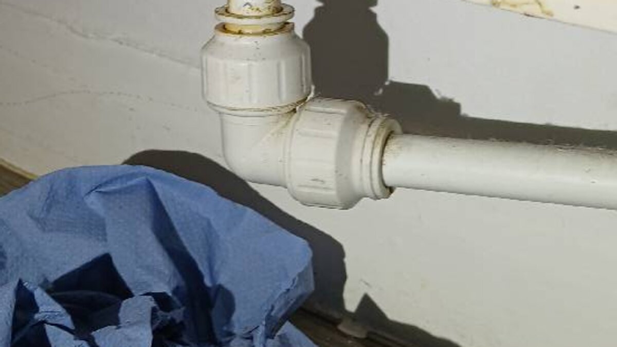 Radiator Leak and Toilet Blockage in Supported Housing: Why Multi-Issue Resolution Matters in Vulnerable Settings - image-07.jpeg