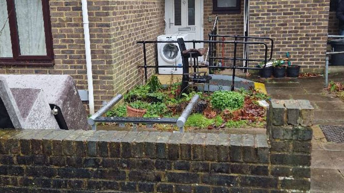 Eviction Lock Change: Supporting Bailiff-Led Property Recovery in Streatham - image-08.jpeg