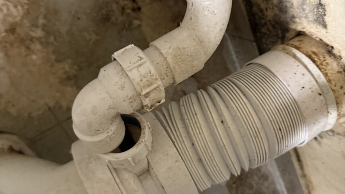 Multi-Trade Reactive Repairs: Clearing an 11-Item Maintenance Backlog at a Commercial Entertainment Venue in Brent Cross - image-104.jpeg