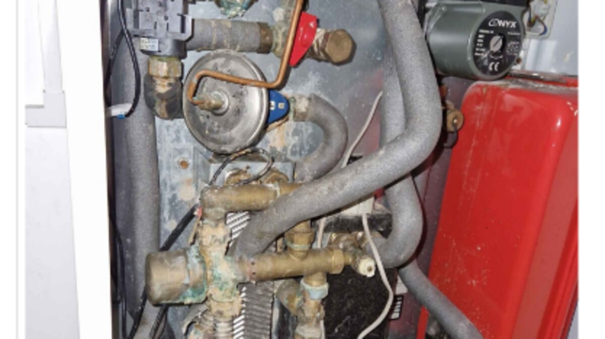 HIU Leak Investigation: Diagnosing End-of-Life Failure in a District Heating Interface Unit - image-18.jpeg